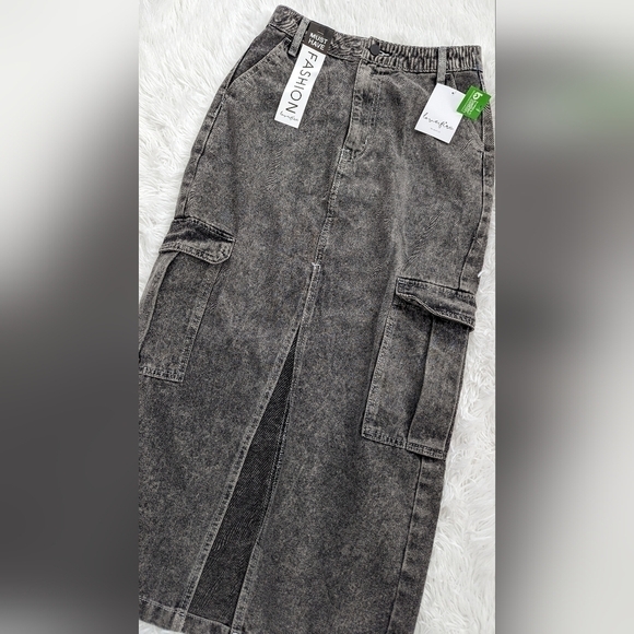 love, Fire Black Denim A-Line Skirt - Picture 4 of 13